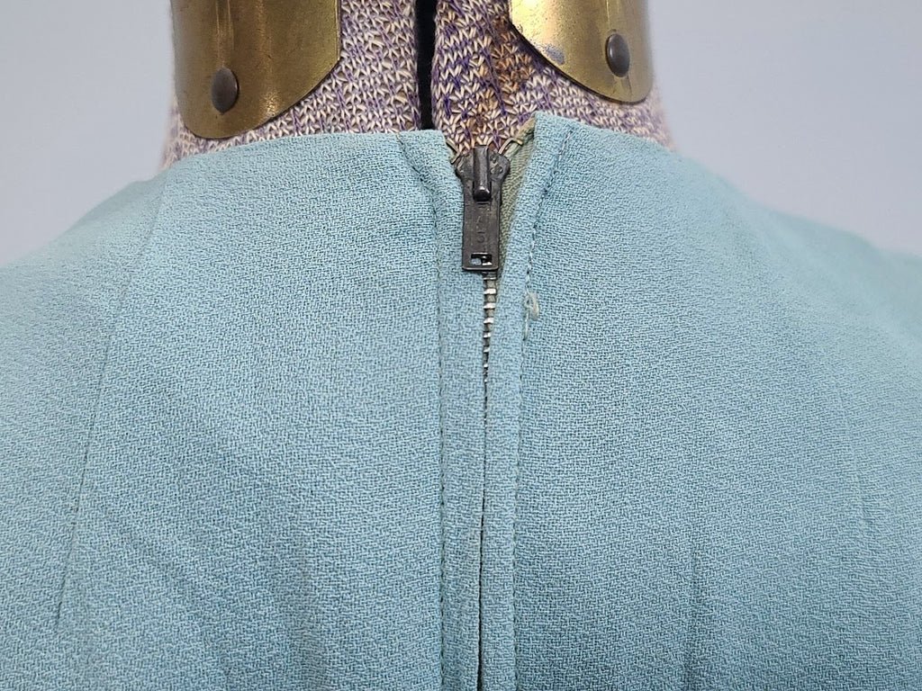 Robin's Egg Blue Dress with Pink Fan Design(B-33' W-24' H-32') — image 21