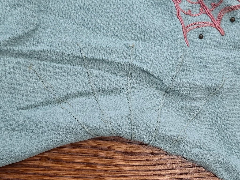 Robin's Egg Blue Dress with Pink Fan Design(B-33' W-24' H-32') — image 29