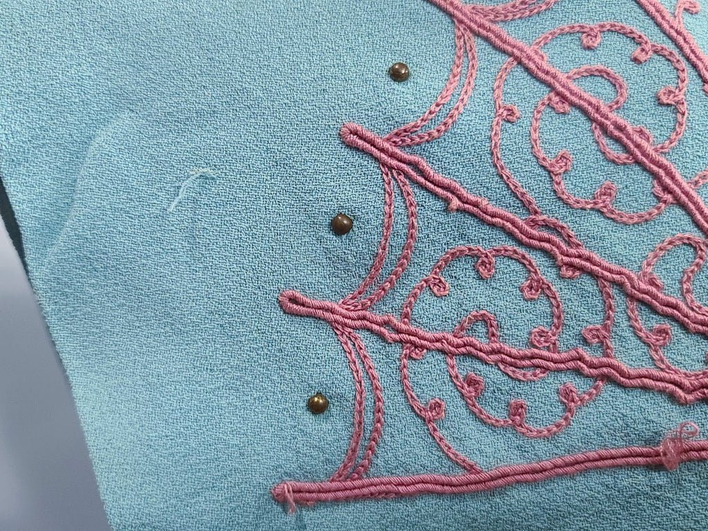 Robin's Egg Blue Dress with Pink Fan Design(B-33' W-24' H-32') — image 6