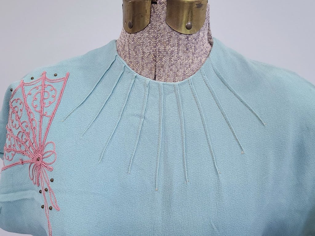 Robin's Egg Blue Dress with Pink Fan Design(B-33' W-24' H-32') — image 9