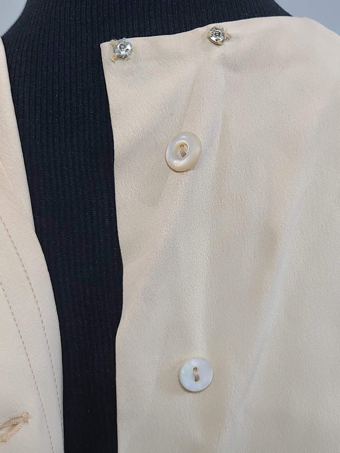 Blouse with Crown Embroidery and Skirt Set(B-41' W-28' H-41') — image 31