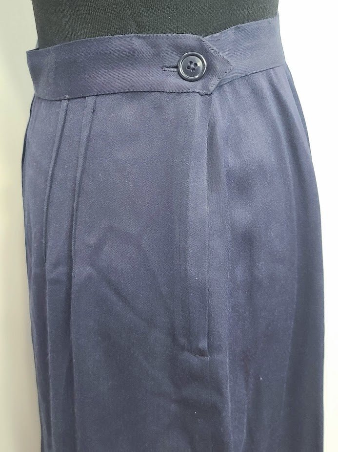 Blouse with Crown Embroidery and Skirt Set(B-41' W-28' H-41') — image 37