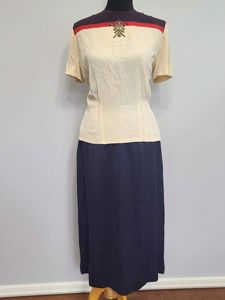 Blouse with Crown Embroidery and Skirt Set(B-41' W-28' H-41')