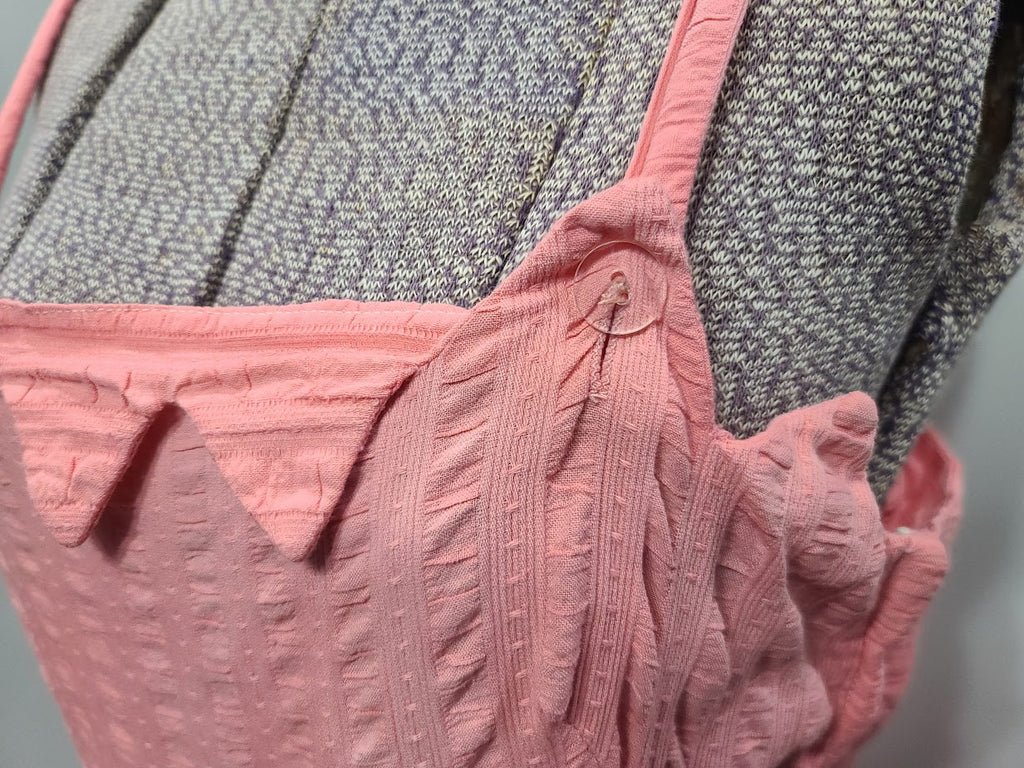 Pink Seersucker Sleeveless Dress(B-33' W-26') — image 15