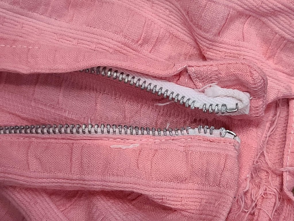 Pink Seersucker Sleeveless Dress(B-33' W-26') — image 19