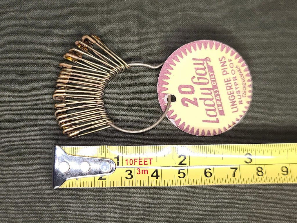 Lady Gay 20 Lingerie Pins — image 3