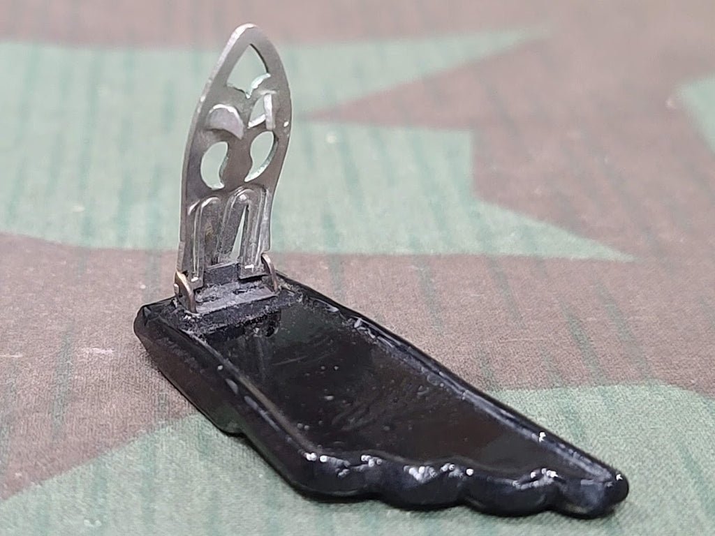 Art Deco Glass Fur Clip — image 4