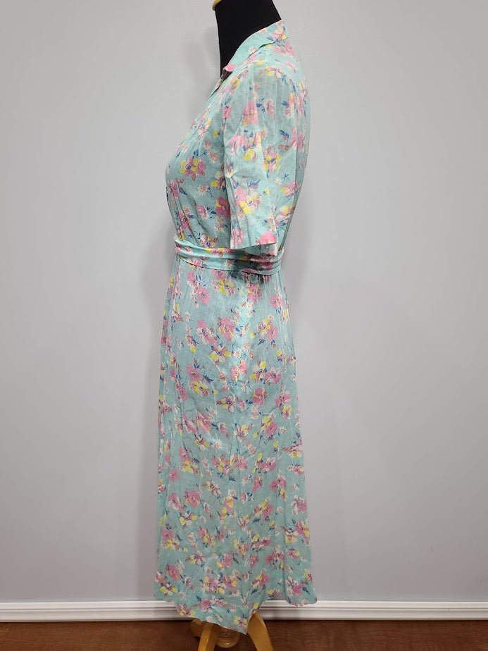 Light Blue Handmade Floral Dress(B-35.5' W-31' H-41') — image 2