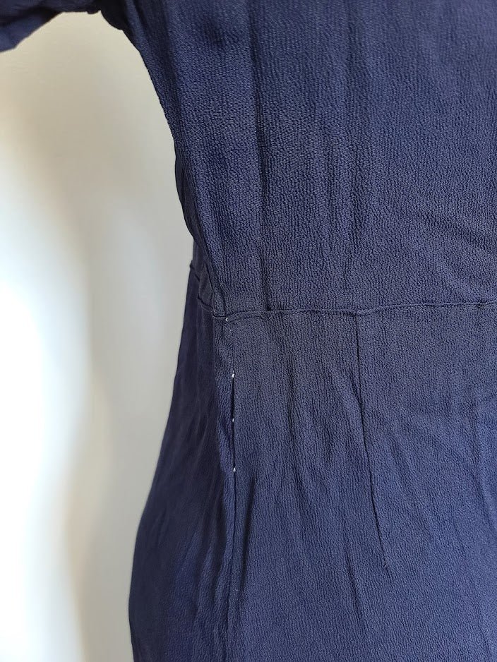 Blue Rayon Dress with Netting (as-is)(B-34' W-26.5' H-31') — image 18