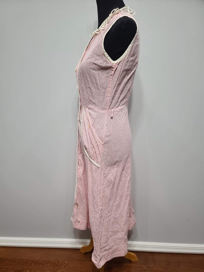 Pink and White Striped Dress (as-is)(B-37' W-27.5' H-37') — image 3