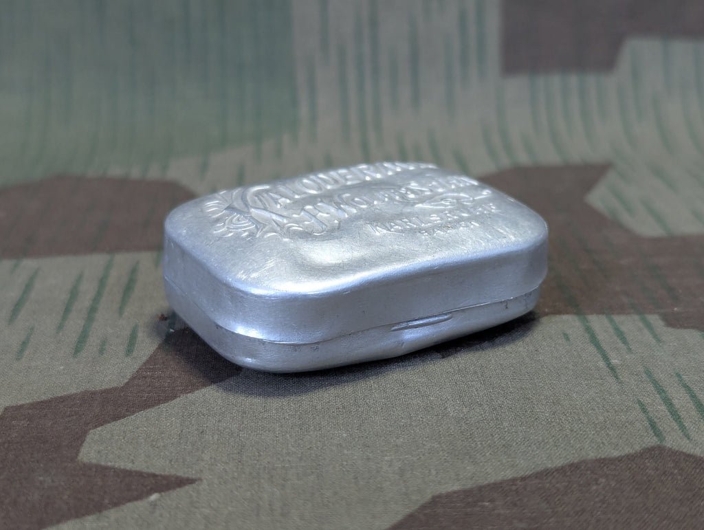 Kaloderma Tiny Travel Soap Container Dented — image 3