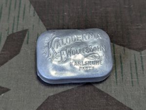 Kaloderma Tiny Travel Soap Container Dented