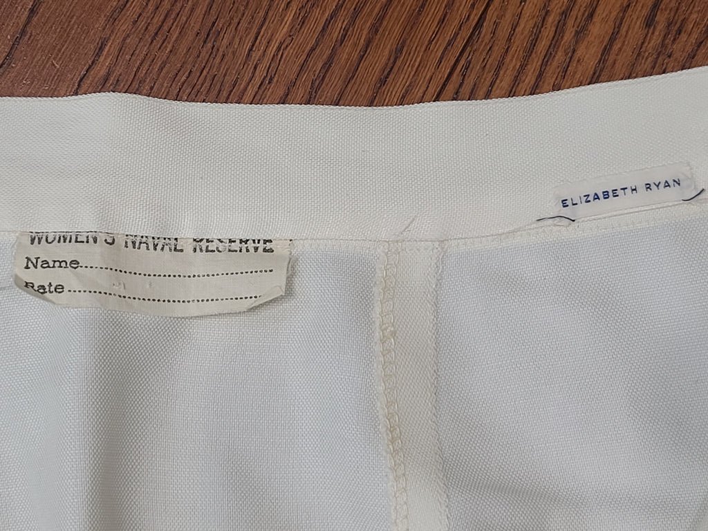 Navy WAVES White Officer Uniform Jacket & Skirt(B-35' W-26' H-34') — image 38