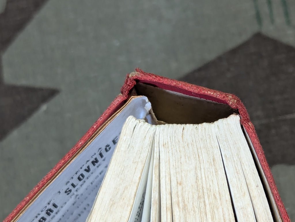 Tiny German-Czech Dictionary Book 1941 — image 5