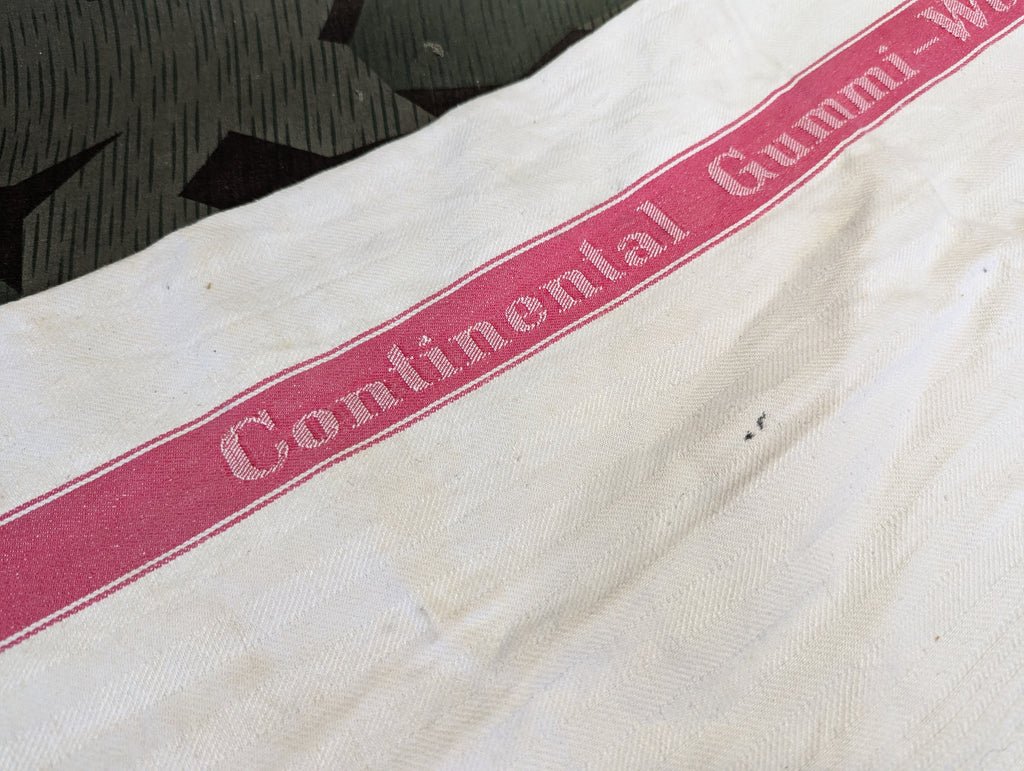 Continental Gummi Werke AG Hand Towel Red — image 2