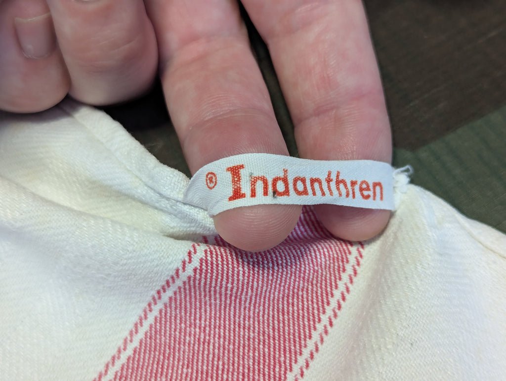 Continental Gummi Werke AG Hand Towel Red — image 3