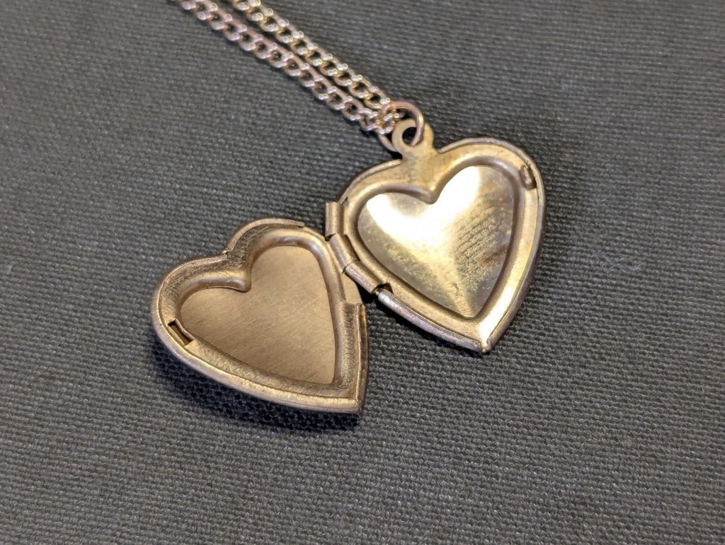 Paratrooper Jump Wings Sweetheart Locket Necklace — image 3