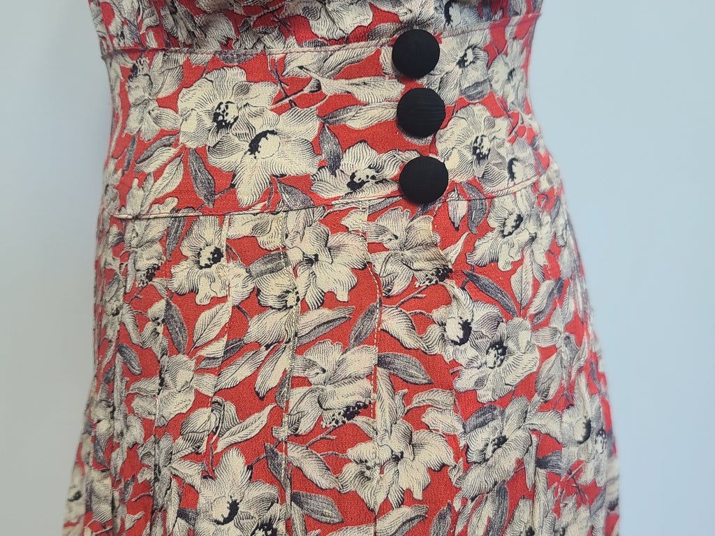 German Red White Black Flower Print Rayon Dress(B-38' W-28' H-35') — image 16