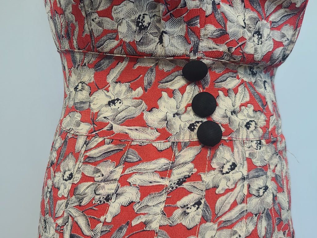 German Red White Black Flower Print Rayon Dress(B-38' W-28' H-35') — image 18