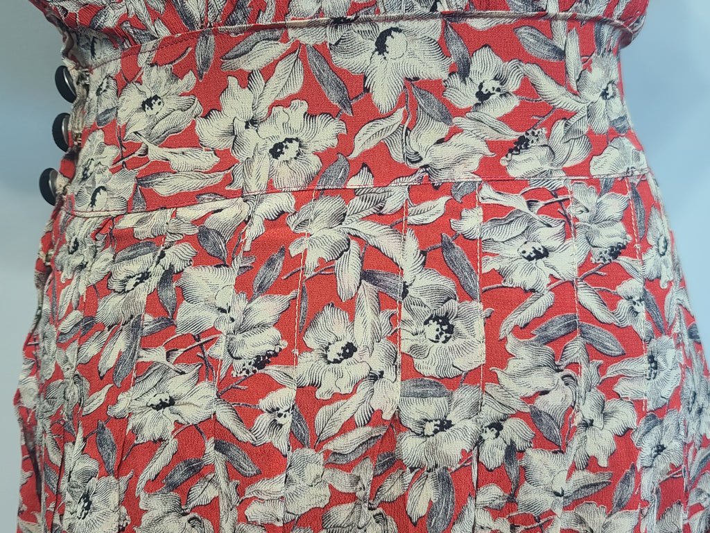 German Red White Black Flower Print Rayon Dress(B-38' W-28' H-35') — image 19
