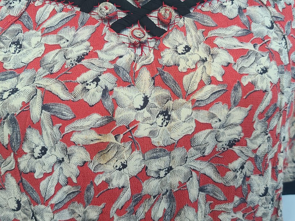 German Red White Black Flower Print Rayon Dress(B-38' W-28' H-35') — image 7
