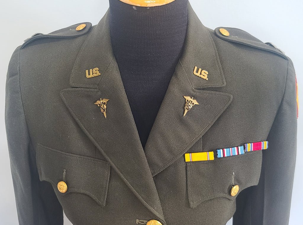 Army Nurse Uniform Jacket and Skirt(B-33' W-26' H-35') — image 6