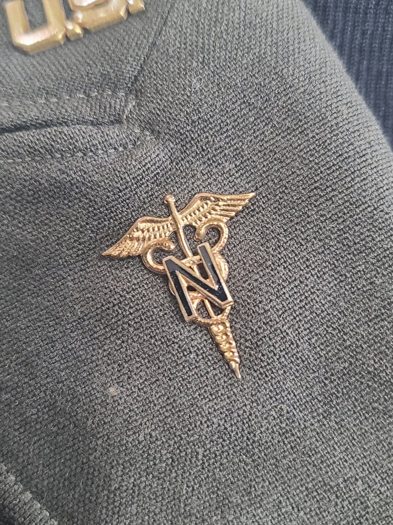 Army Nurse Uniform Jacket and Skirt(B-33' W-26' H-35') — image 8