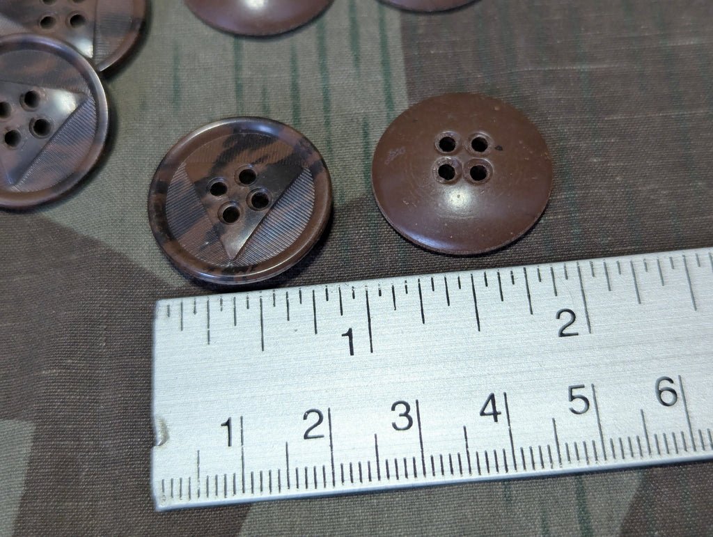 Brown Buttons 23mm (Lot of 10) — image 2
