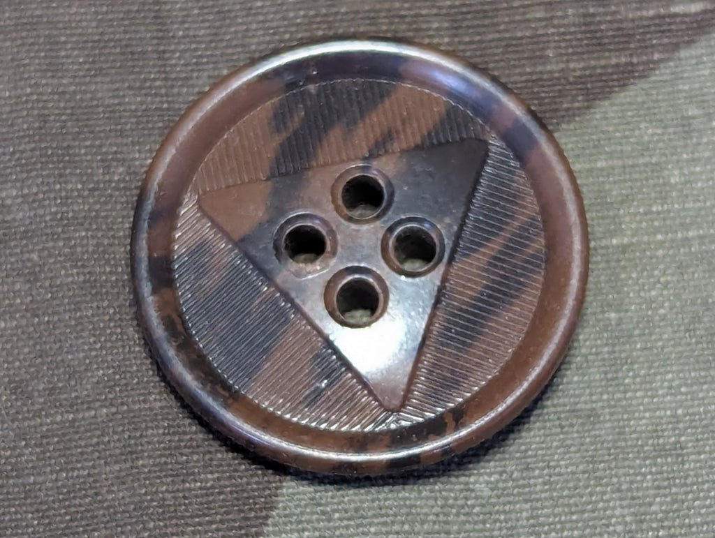 Brown Buttons 23mm (Lot of 10) — image 4