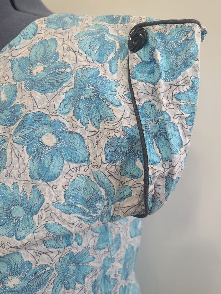 Blue Flower Print Dress Asymmetrical Button Design(B-41' W-36' H-43') — image 8