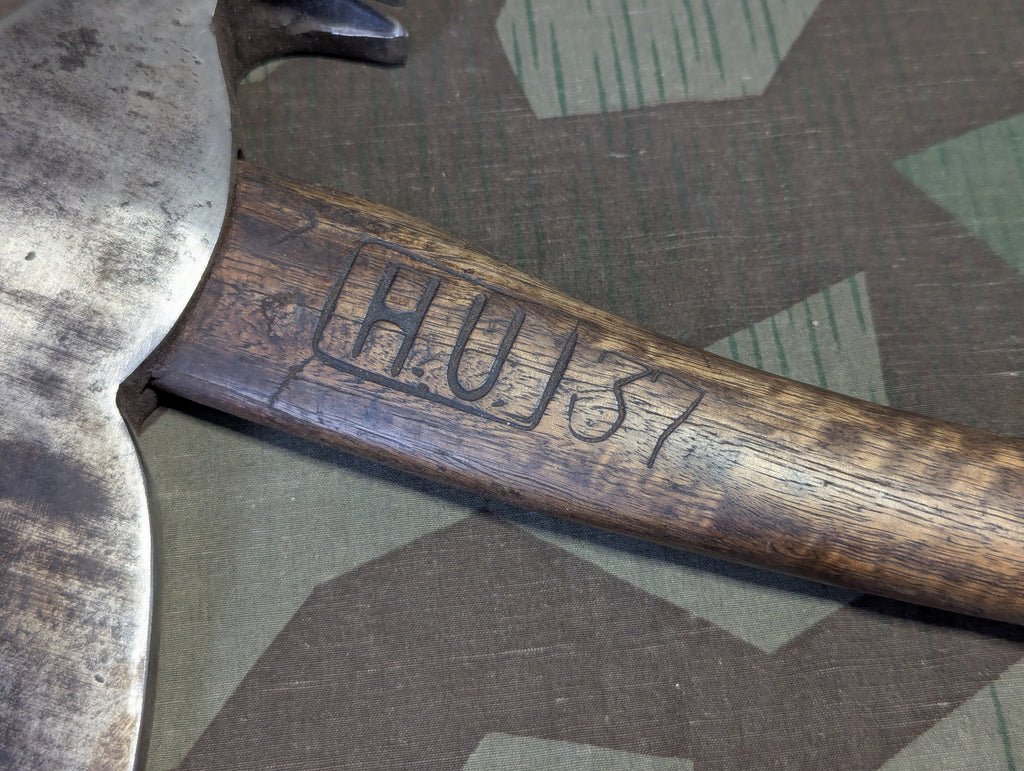 HU 37 Army Ax Hatchet — image 2