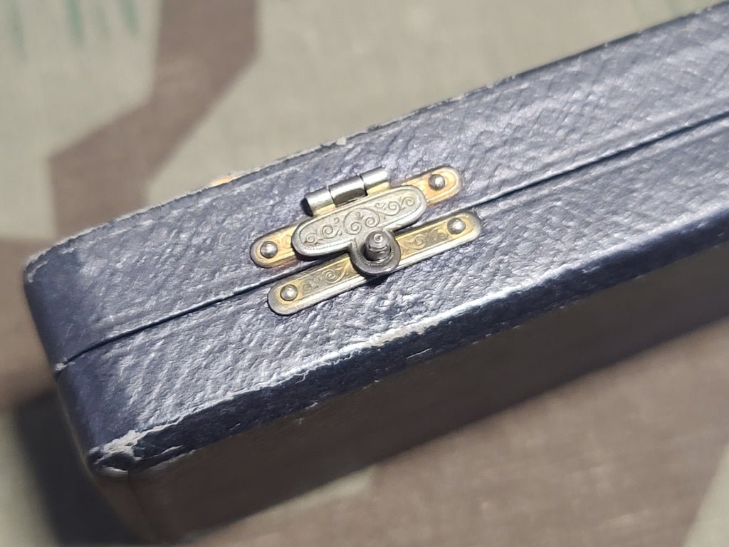 Ladies Watch in Box — image 15