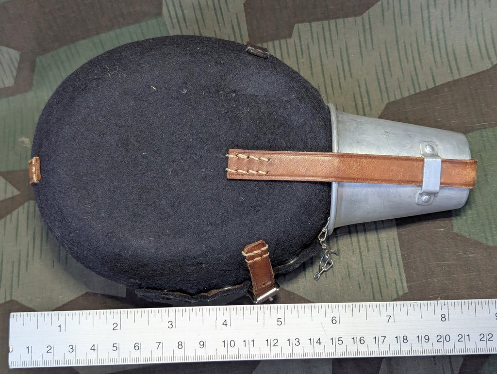 DRK Style Canteen No Markings — image 3