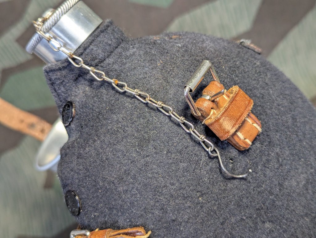 DRK Style Canteen No Markings — image 8