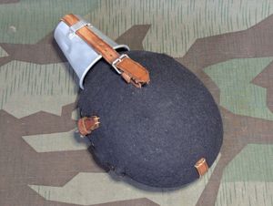 DRK Style Canteen No Markings