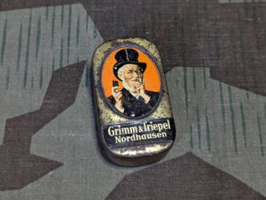 Grimm & Triepel Chewing Tobacco Tin