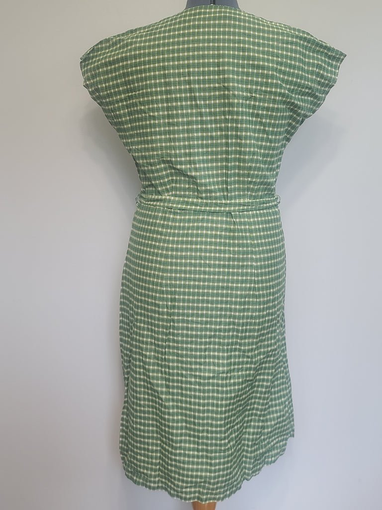 Green Plaid Print Dress(B-43' W-38' H-45') — image 3