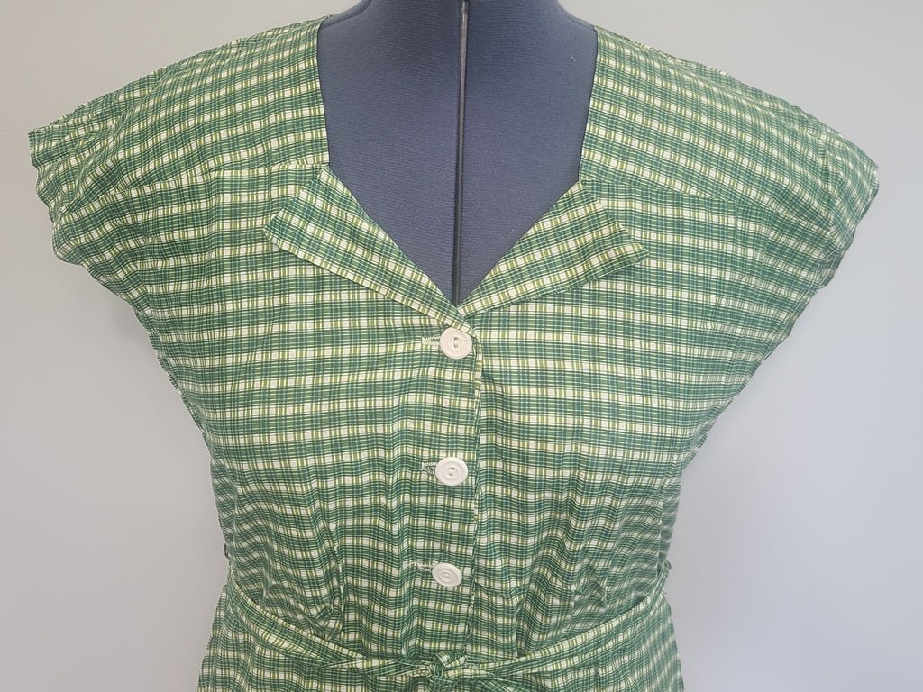 Green Plaid Print Dress(B-43' W-38' H-45') — image 5