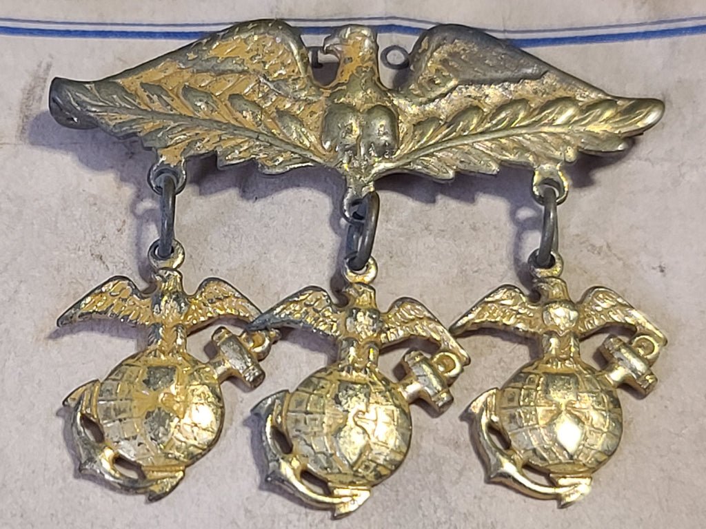 Eagle Marine Corps EGA Pin on Card — image 2