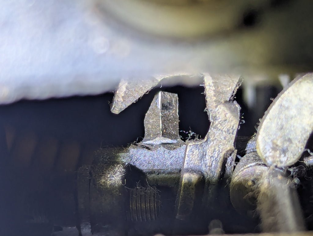 Olivetti M40 Simplified Kriegsausführung Italian German Typewriter (Needs Work) — image 28