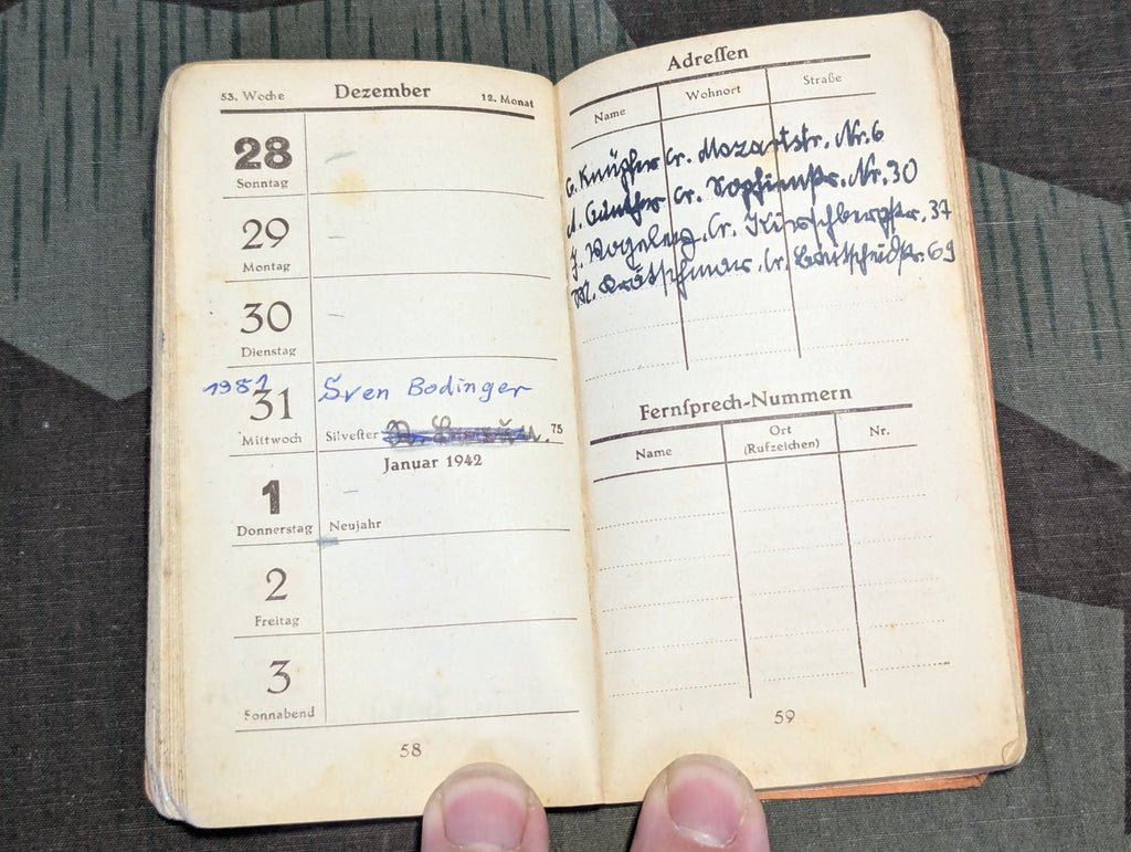 Taschen 1941 Kalender Well Used — image 9