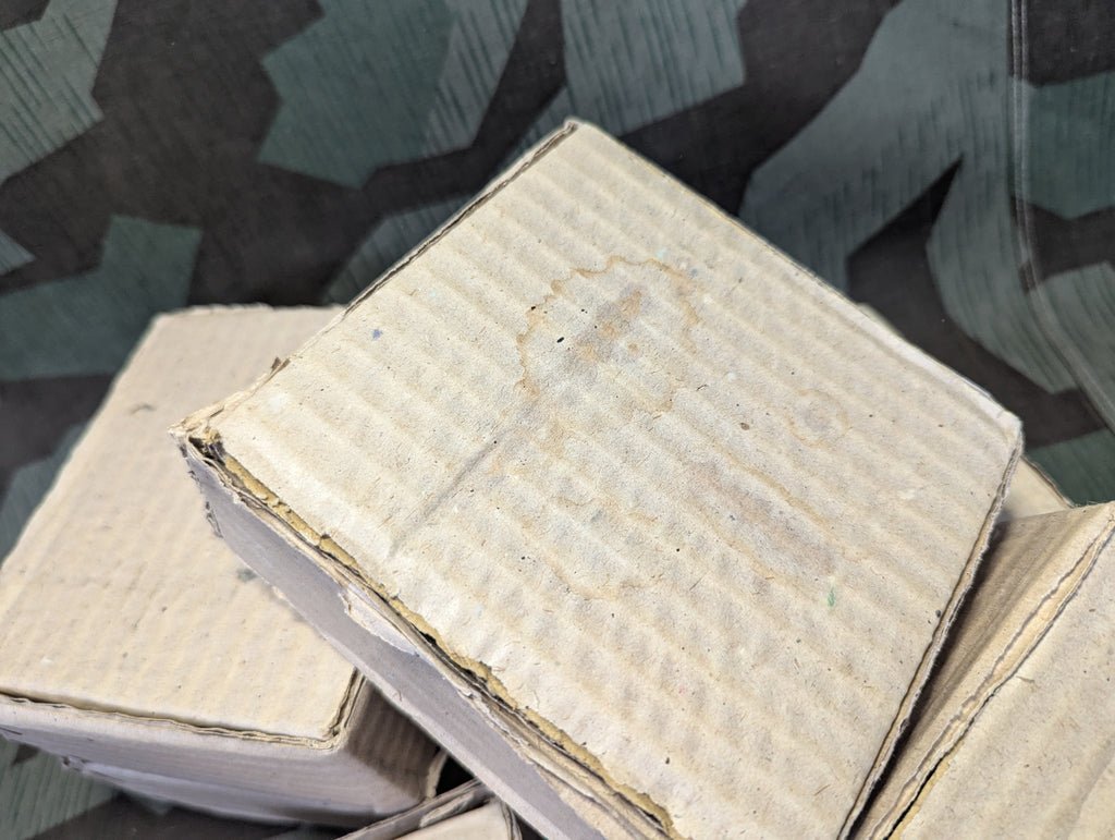 Deadstock Volksgasmaske Filter in Box — image 7