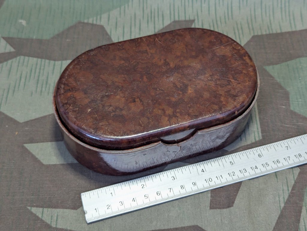 Sandwich Container Bakelite Cracked — image 2