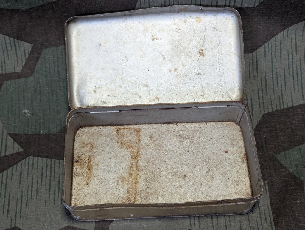 D.R. Verband Päckchen First Aid Tin — image 4