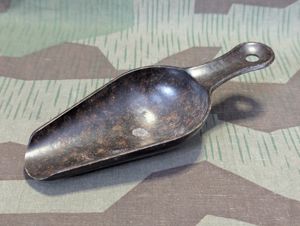 Small Bakelite Scoop