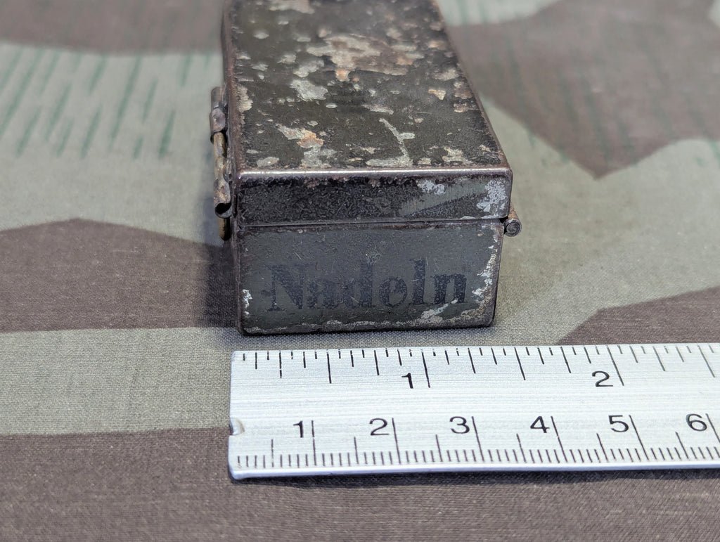 Wehrmacht Medical Needle Tin Nadeln — image 3