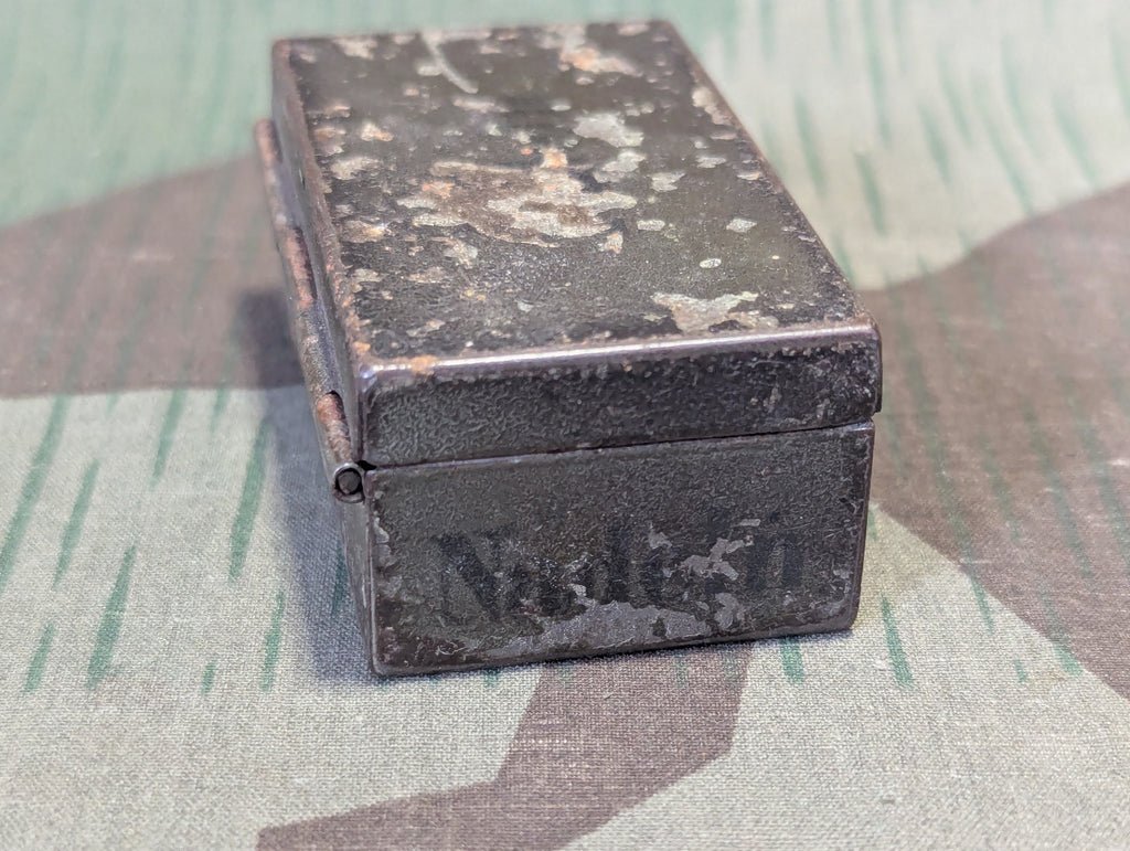 Wehrmacht Medical Needle Tin Nadeln — image 4