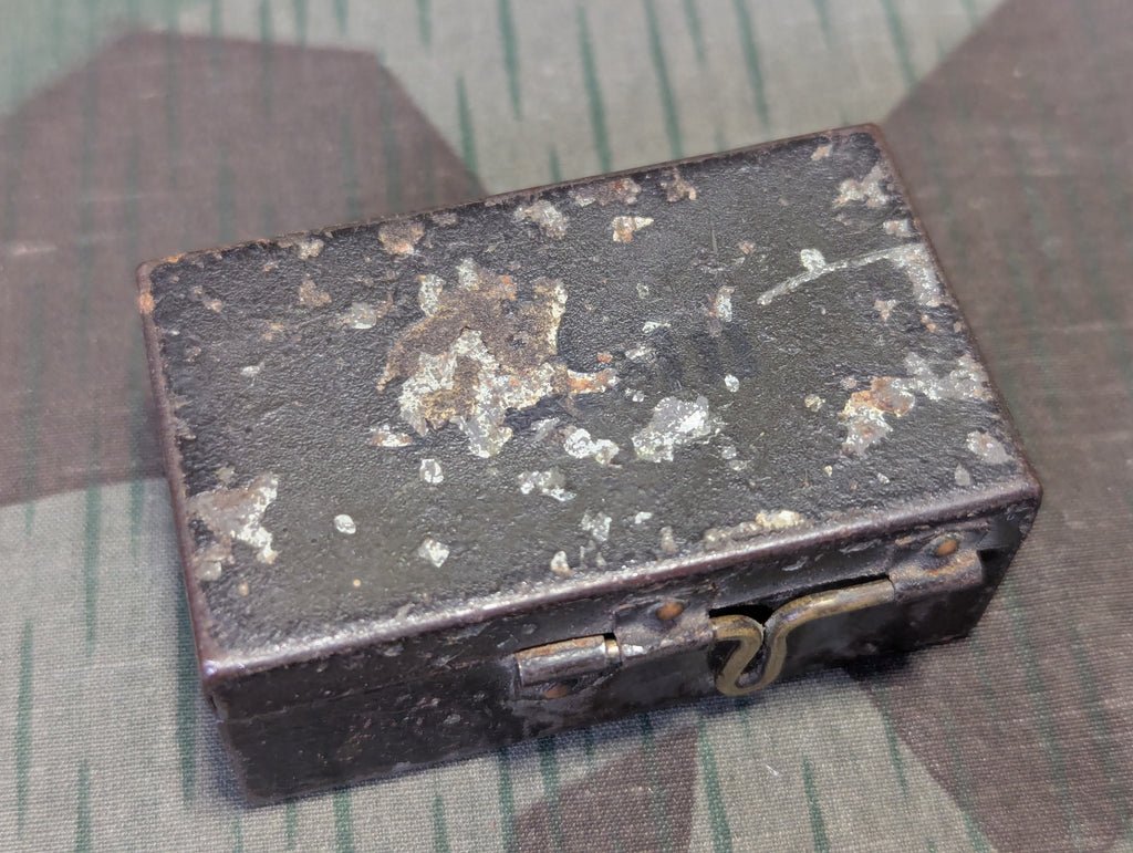 Wehrmacht Medical Needle Tin Nadeln — image 5