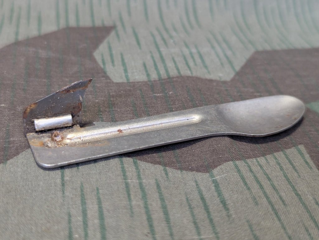 Tramp Can Opener Spoon — image 3
