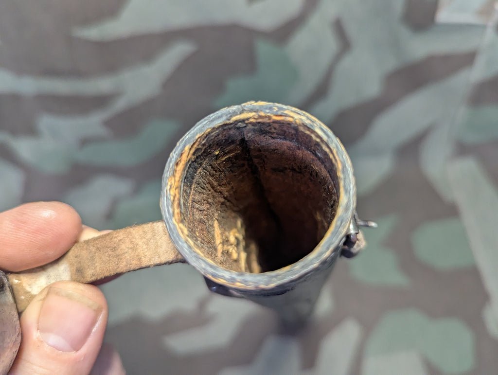 Wehrmacht Camera Tripod Bilora 1940 with Pressstoff Case — image 3